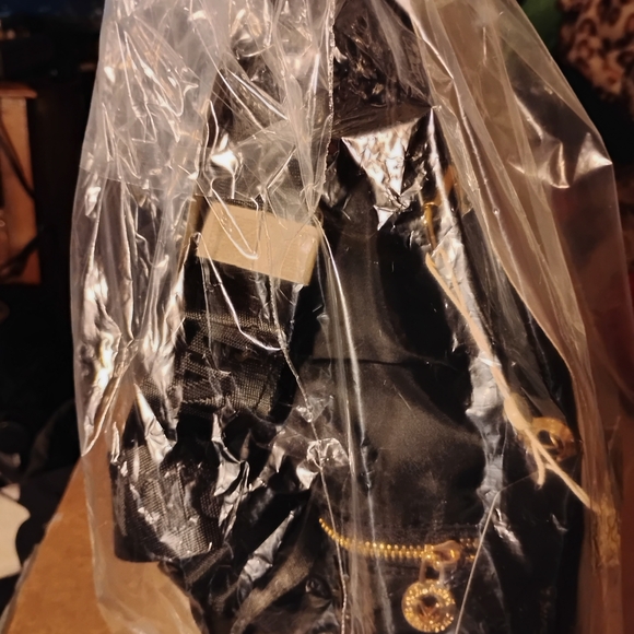 Valentino Orlandi Vegan Leather Tag - Picture 9 of 16